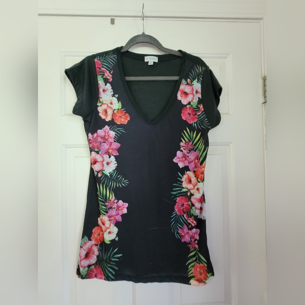 Guess Floral top